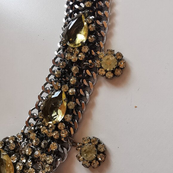 Banana Republic RARE Vintage Large Statement Necklace - Picture 5 of 13